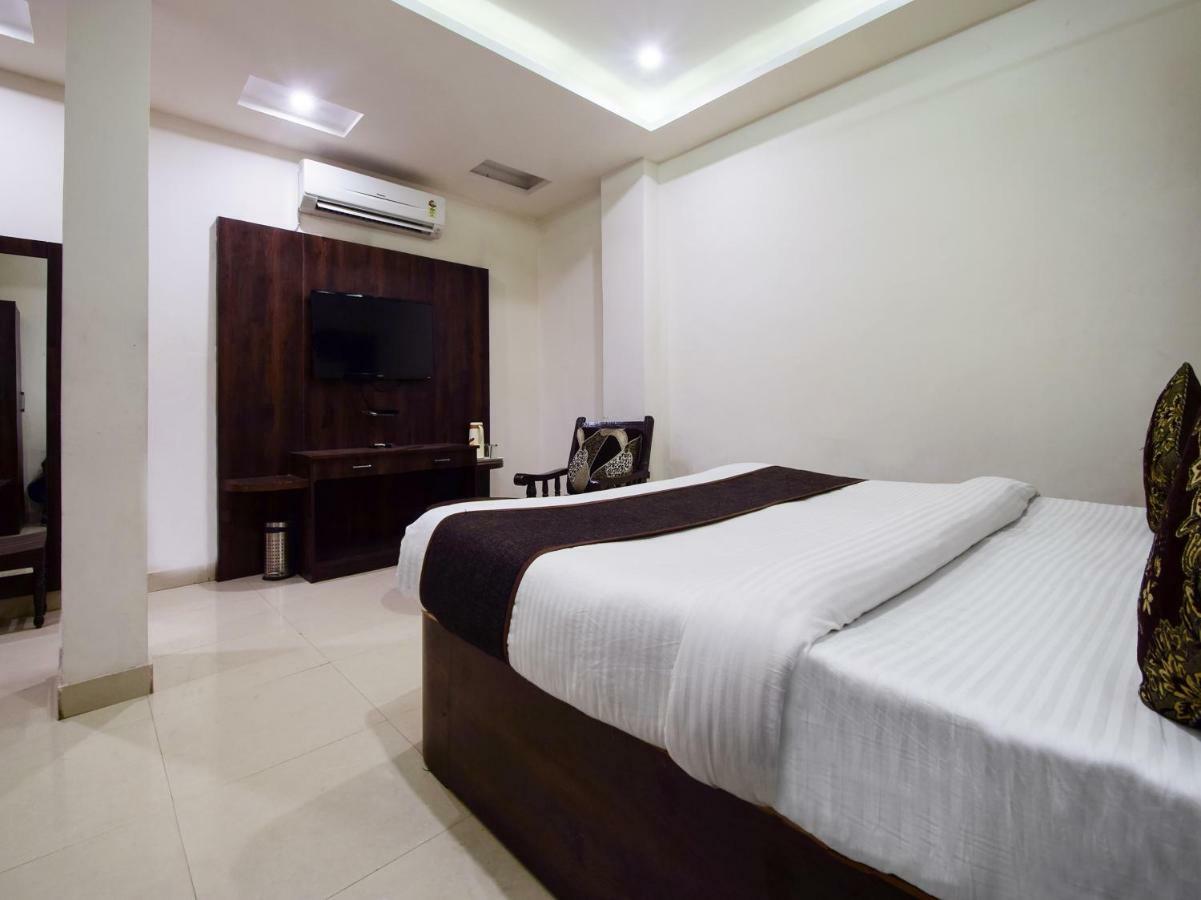 Hotel Krishna Palace Ουνταϊπούρ Εξωτερικό φωτογραφία