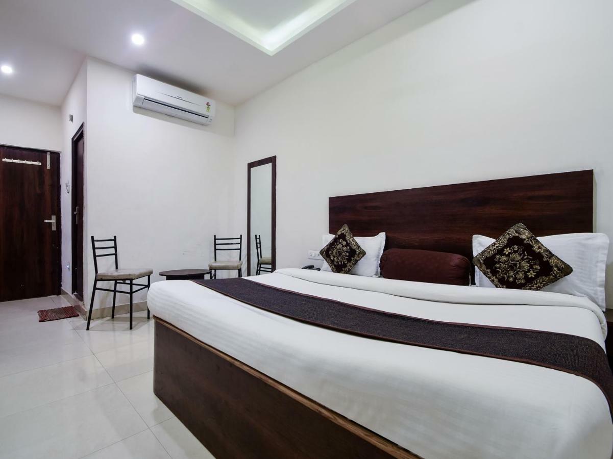 Hotel Krishna Palace Ουνταϊπούρ Εξωτερικό φωτογραφία
