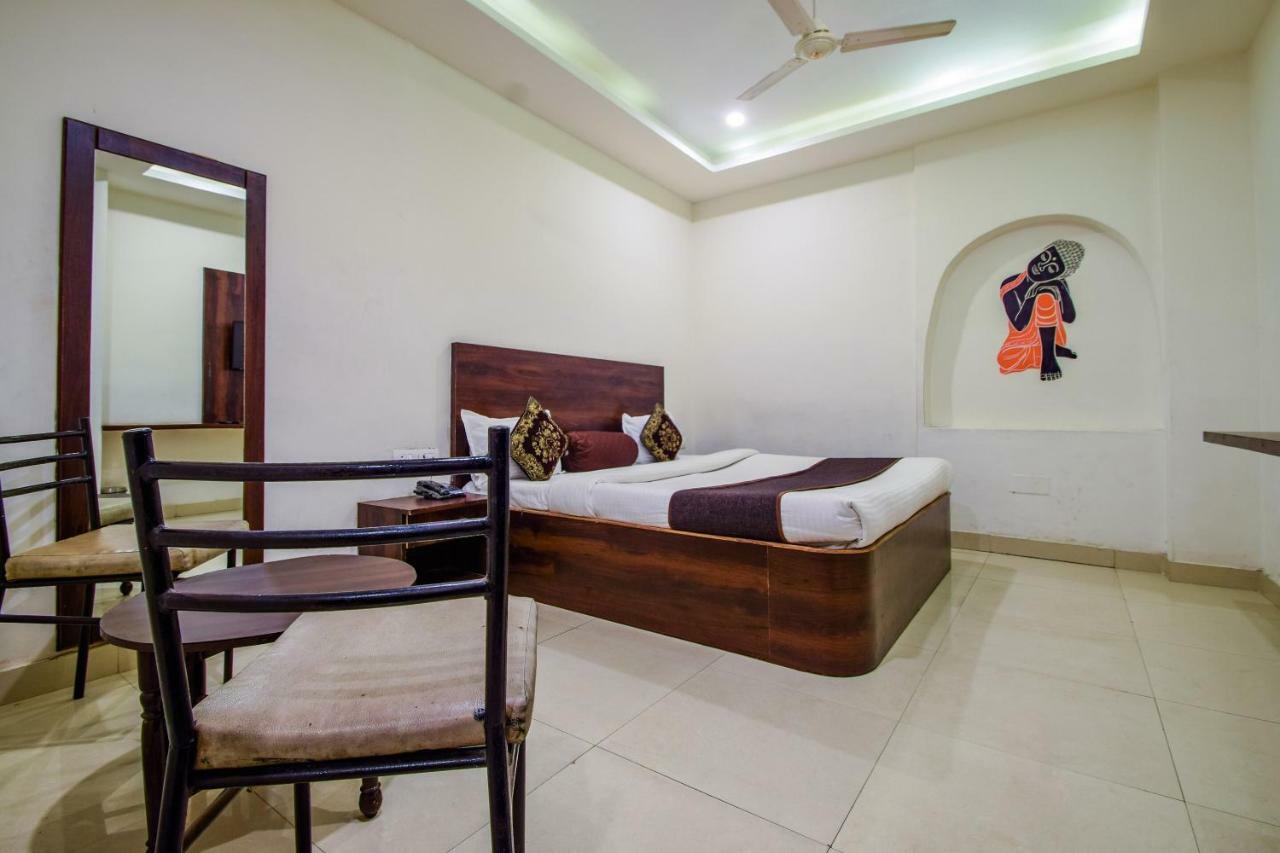 Hotel Krishna Palace Ουνταϊπούρ Εξωτερικό φωτογραφία